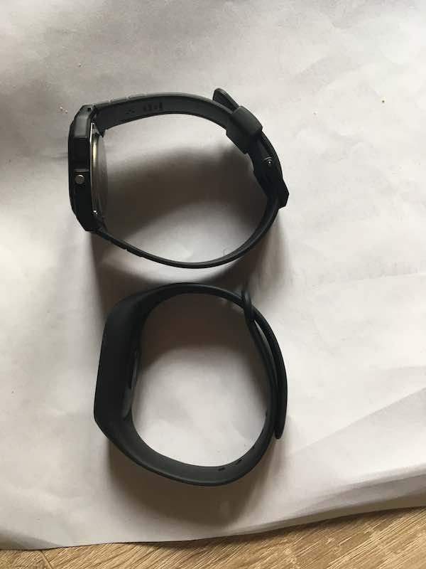 comparison with xiaomi mi band